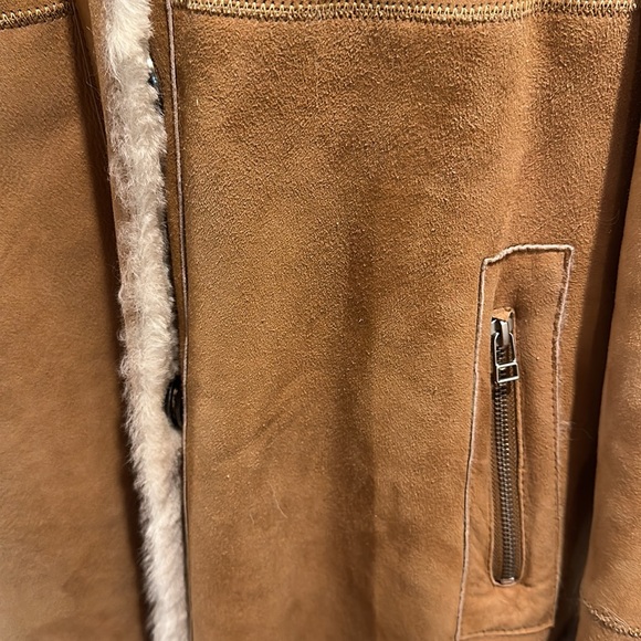 Shearling-Style Sueded Coat in Camel – Butter Soft, UGG-Inspired Look - Picture 2 of 5
